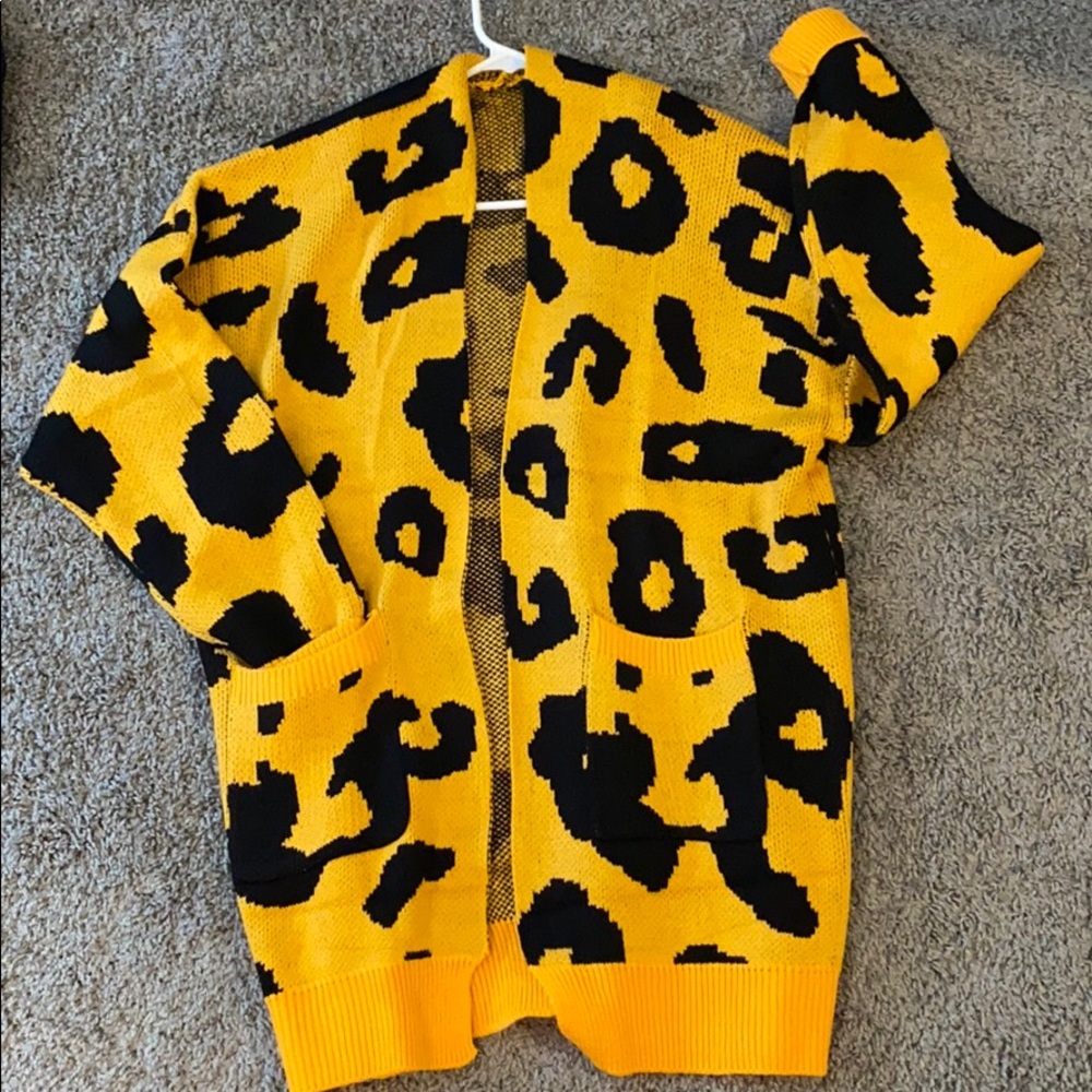 Cheetah print long cardigan